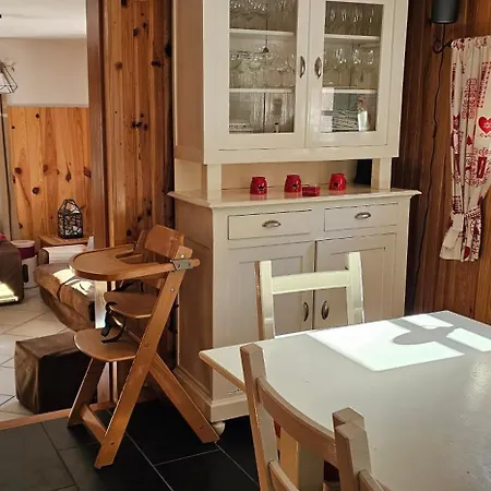 Дом отдыха La Ferme Rose *